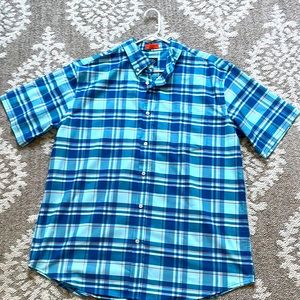 Men’s casual shirt